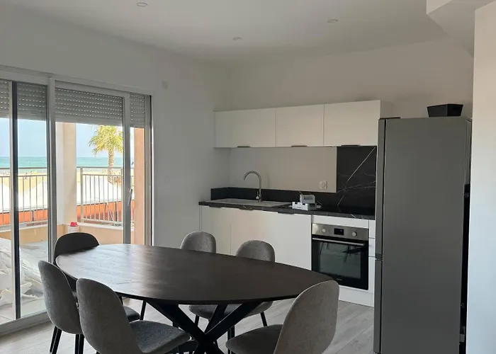 Face A La 1 * 포르트라누벨